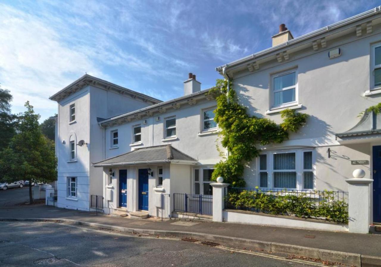 Mews Holiday home *
